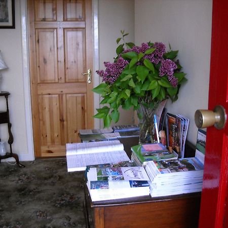 The Bungalow Farmhouse Clomantagh Eksteriør billede
